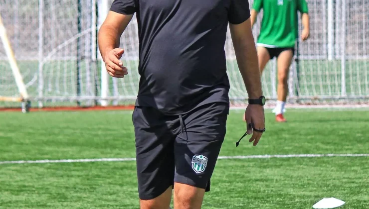 İzmir Derbisi: Lider Bornova, Karşıyaka’ya Hazır!