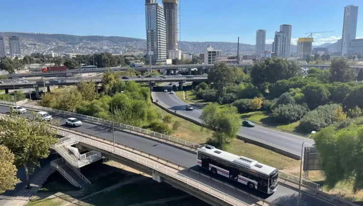 İzmir’de 4 Büyüklüğünde Deprem Korkuttu!