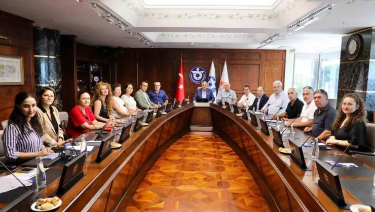 İzmir Körfezi’nde Balık Ölümleri ve Çözüm Arayışı