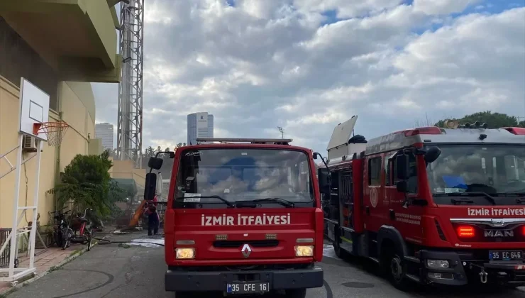İzmir’de Karate Salonu Yangınında Hasar Oluştu