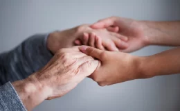 İş İnsanı Hızır Haşim Kaya’dan Huzurevindeki Bakıma Muhtaç Kişilere Özel İlgi