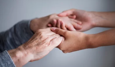 İş İnsanı Hızır Haşim Kaya’dan Huzurevindeki Bakıma Muhtaç Kişilere Özel İlgi