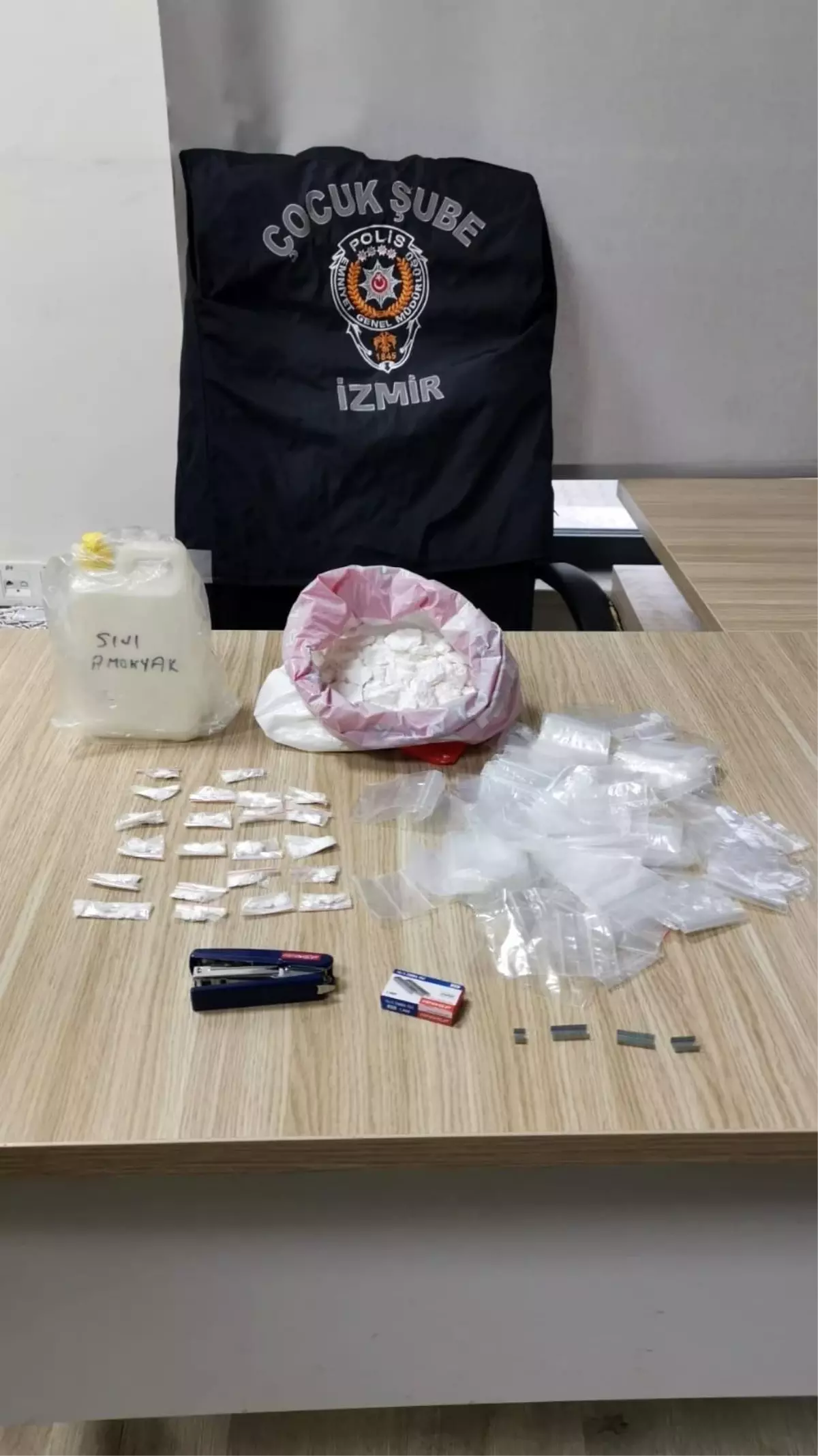 İzmir’de Uyuşturucu Operasyonu: Şüpheli Yakalandı!