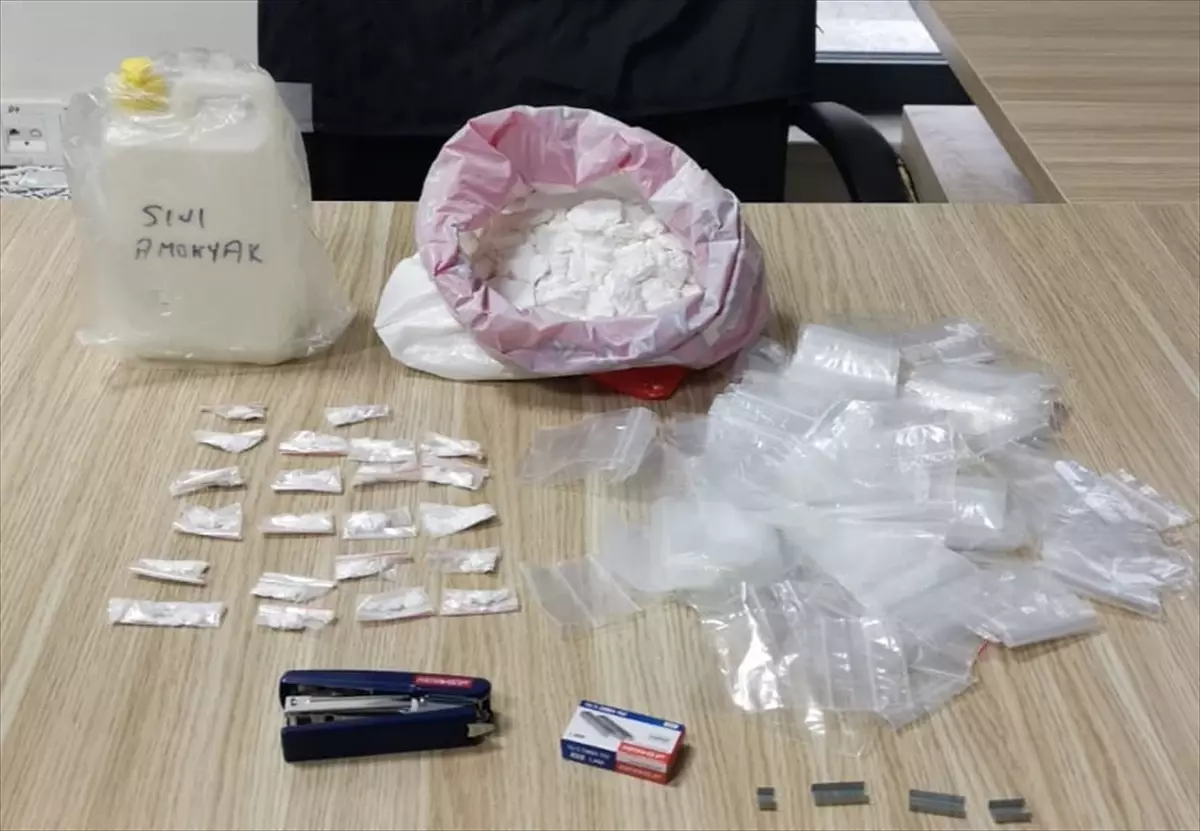 İzmir’de Uyuşturucu Operasyonu: 650 Gram Kokain Ele Geçirildi!