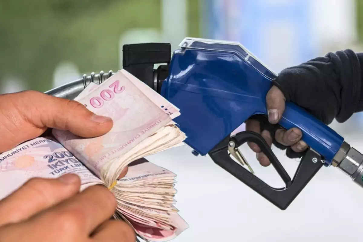 Benzin Fiyatlarına Zam Yolda: 1,55 TL Artış Bekleniyor