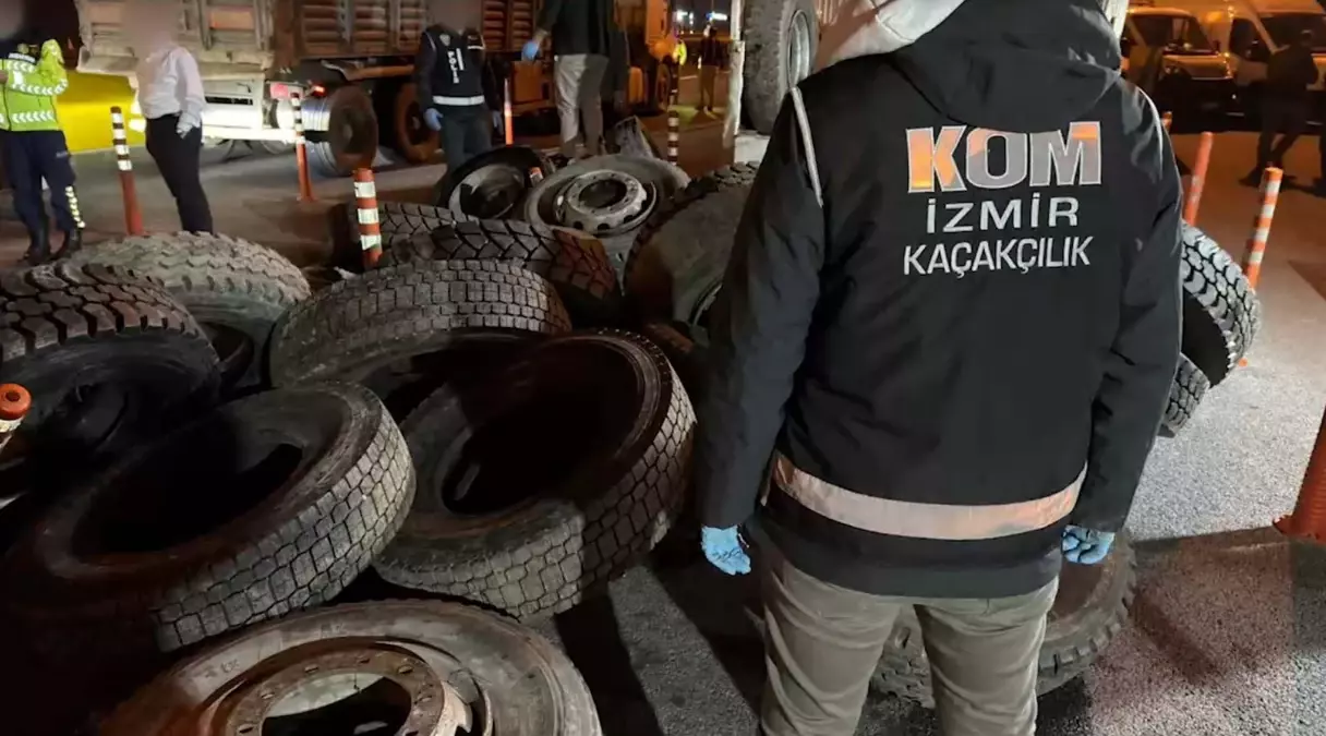 Kemalpaşa’da 8 Bin 550 Paket Kaçak Sigara Ele Geçirildi!