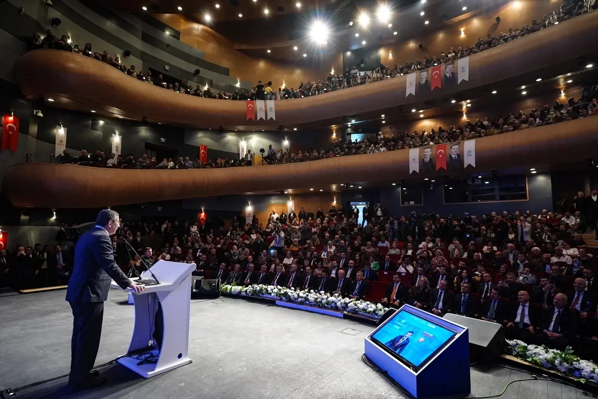 Izmir’deki Yapı Stoku Riskli, Kentsel Dönüşüm Zorunlu!