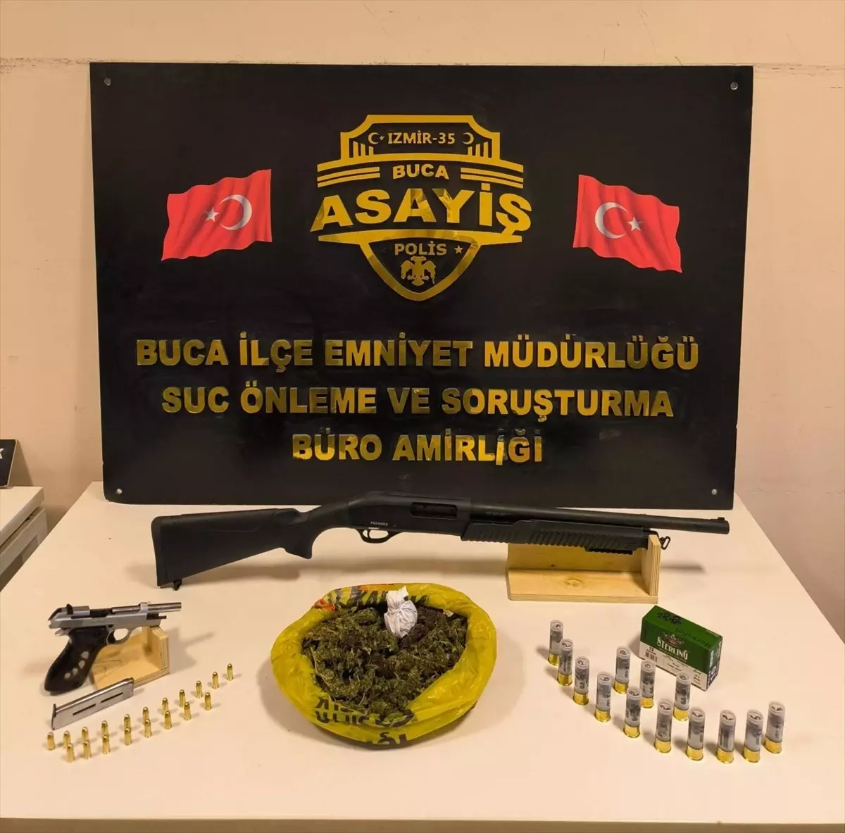 Buca’da Firari Hükümlü, Silah ve Uyuşturucuyla Yakalandı!