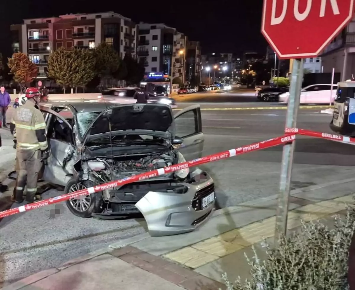 Aliağa’da Trafik Kazası: 1 Ölü, 2 Yaralı