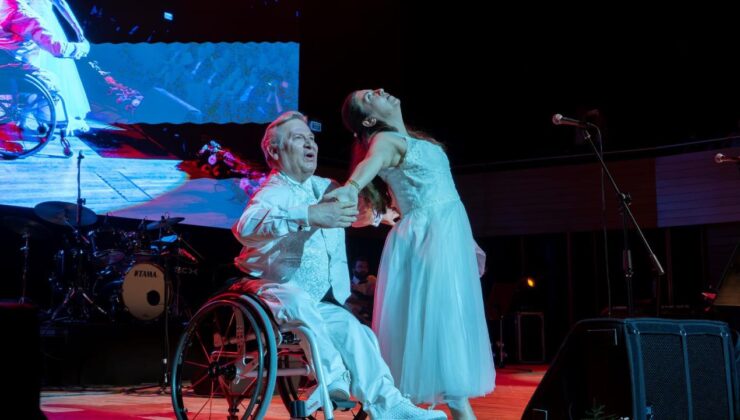 Kanserle Mücadelede Birliktelik: Bir Şarkı Bir Hayat