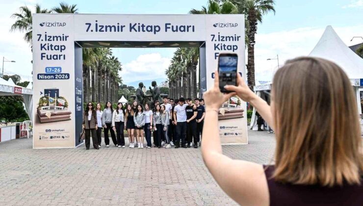 İZKİTAP 2023: Bilim ve Edebiyat Buluşması