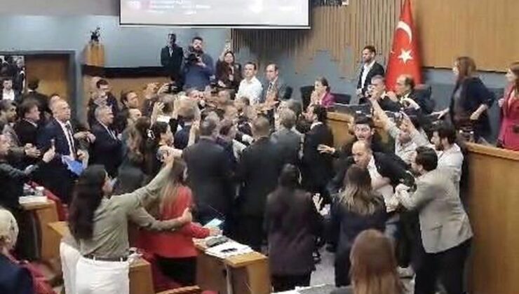 Mecliste Arbede: İzmir Faaliyet Raporu Onaylandı!