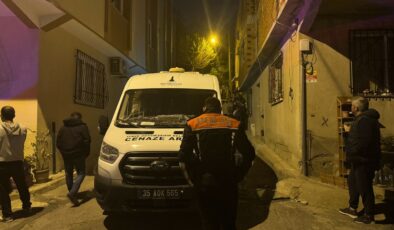 İzmir’de Eşinin Tabancasıyla Canını Aldı!